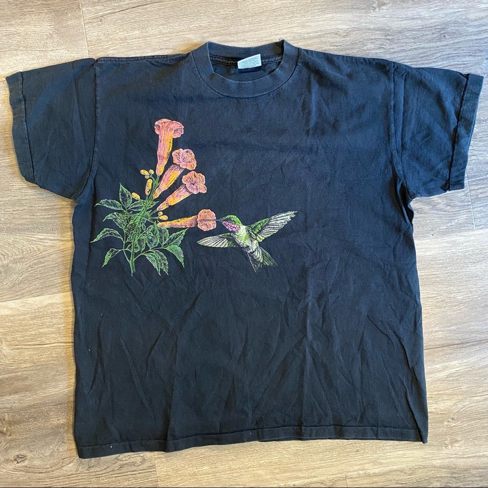 Vintage 1989 Harlequin Nature Graphics hummingbird t-shirt.